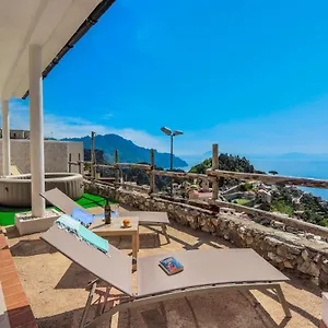 Salice Villa